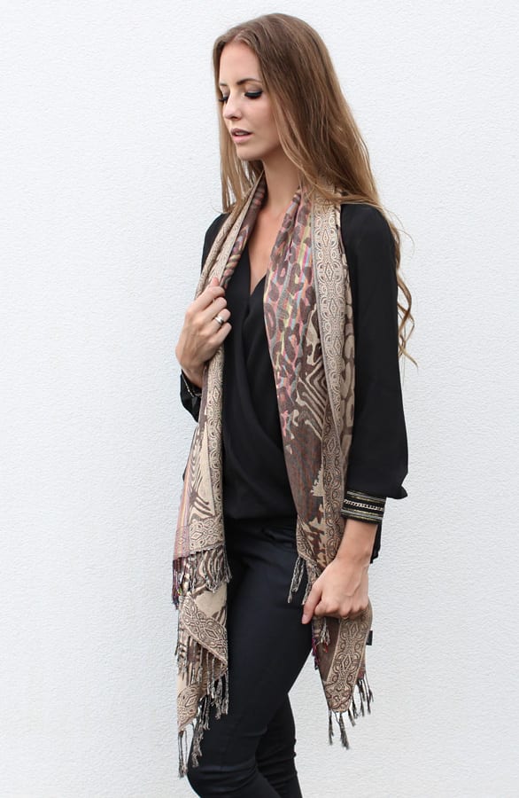 Fabulicious Sjaal Taupe – shoparchief, foto 2