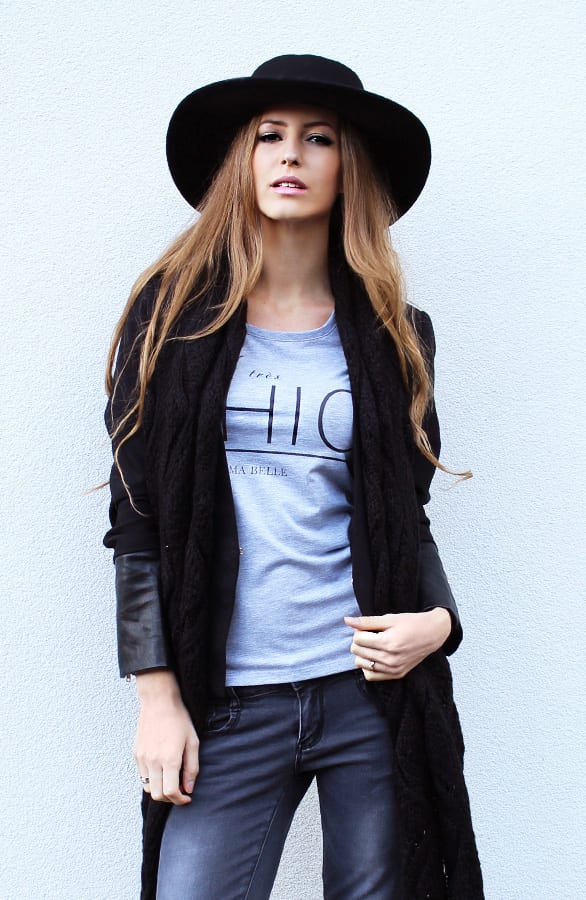 Tres Chic Grey It Shirt – shoparchief, foto 3