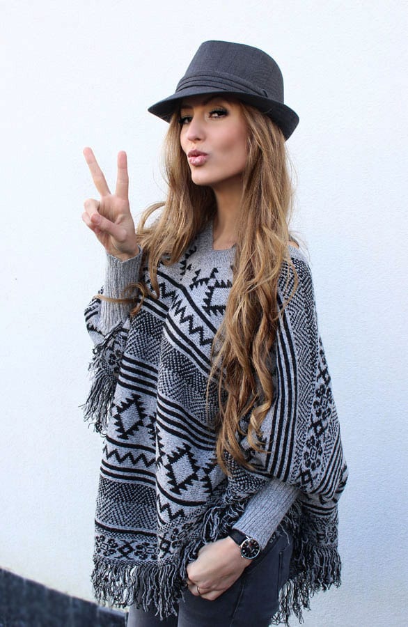 Aztec Poncho Grey – shoparchief, foto 2