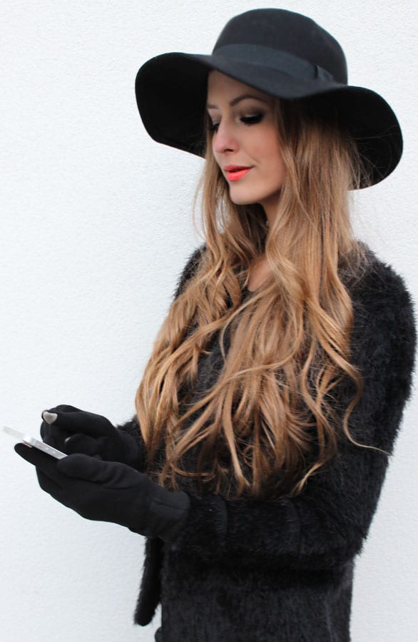 Touch My Gloves – shoparchief, foto 3