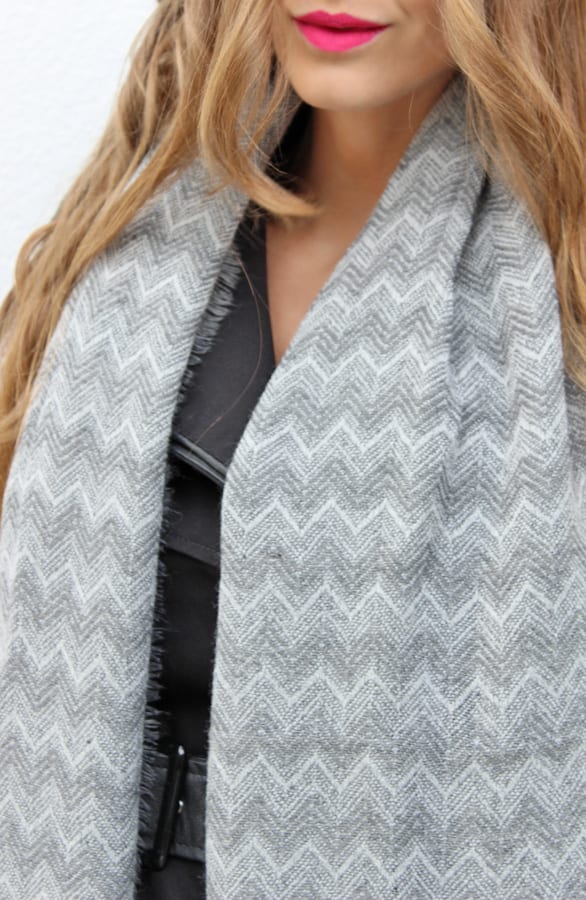 Zigzag Sjaal Grey – shoparchief, foto 4