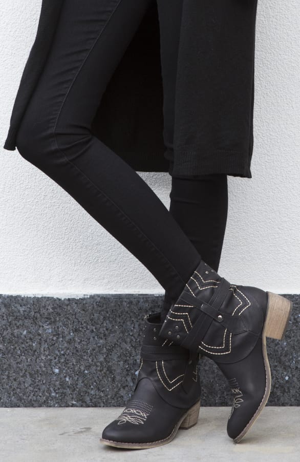 Stylish Boots Black – shoparchief, foto 2