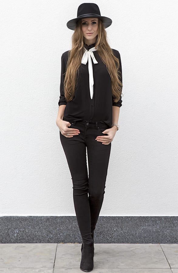 Bow Tie Blouse Black – shoparchief, foto 6