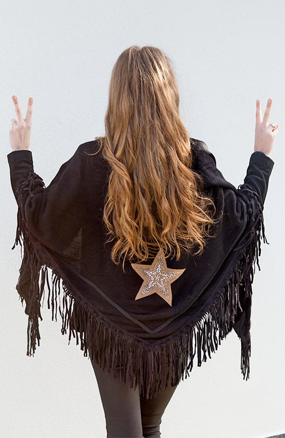 Soft Fringe Sjaal Black – shoparchief, foto 3