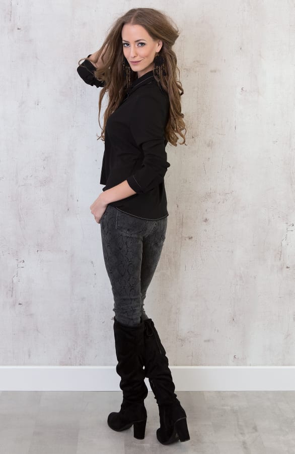 Bow Tie Blouse 2.0 Black – shoparchief, foto 4