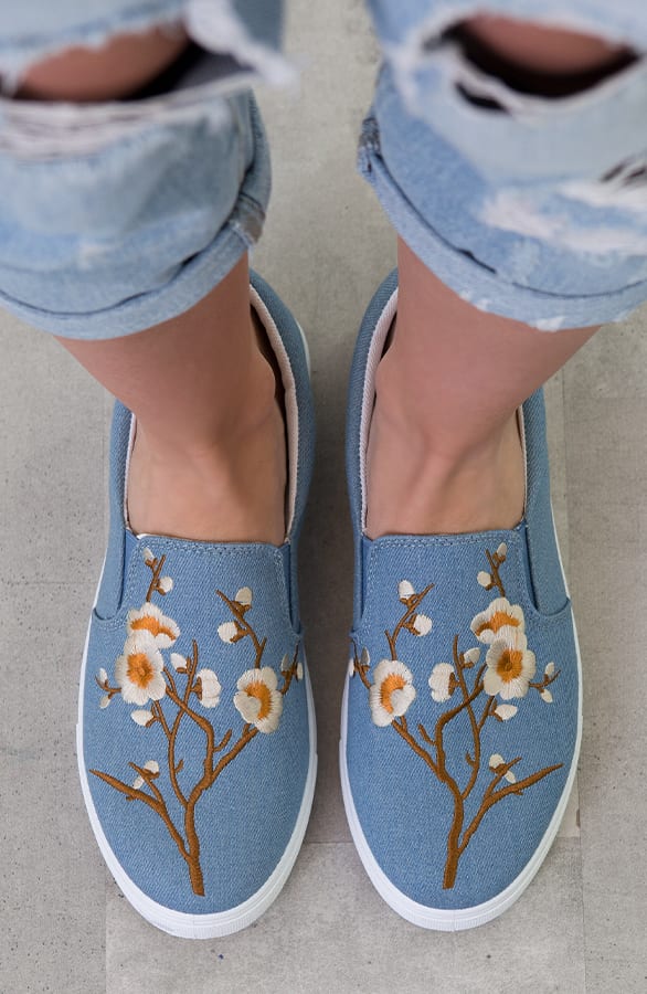 Slip On Bloemen Jeans Blauw – shoparchief, foto 1
