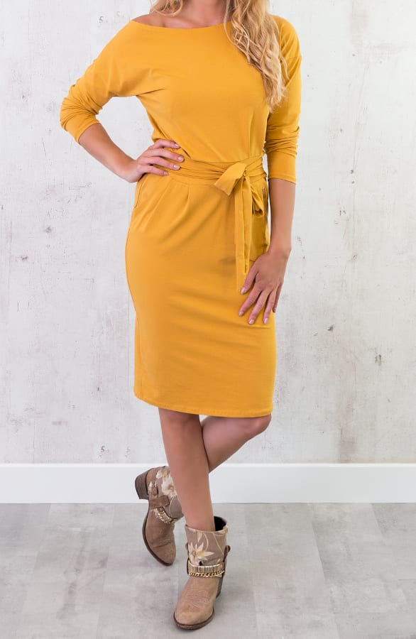 Femme Fatale Jurk Lang Okergeel – shoparchief, foto 4
