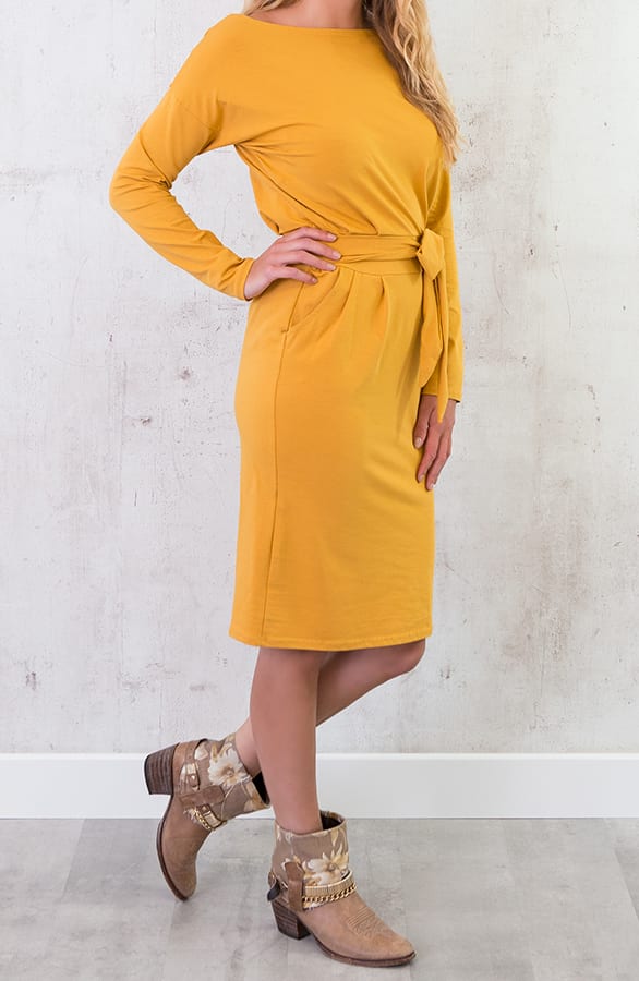 Femme Fatale Jurk Lang Okergeel – shoparchief, foto 6