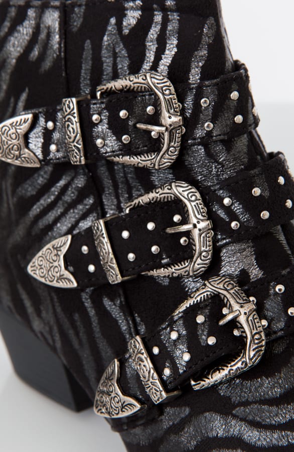 Zebra Buckle Boots Limited – shoparchief, foto 2