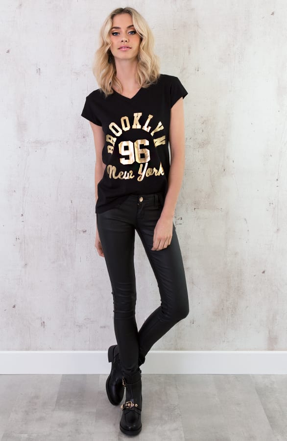 Brooklyn It shirt Zwart – shoparchief, foto 6