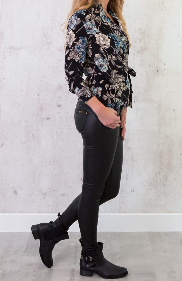 Bloemen Overslag Blouse Zwart – shoparchief, foto 4