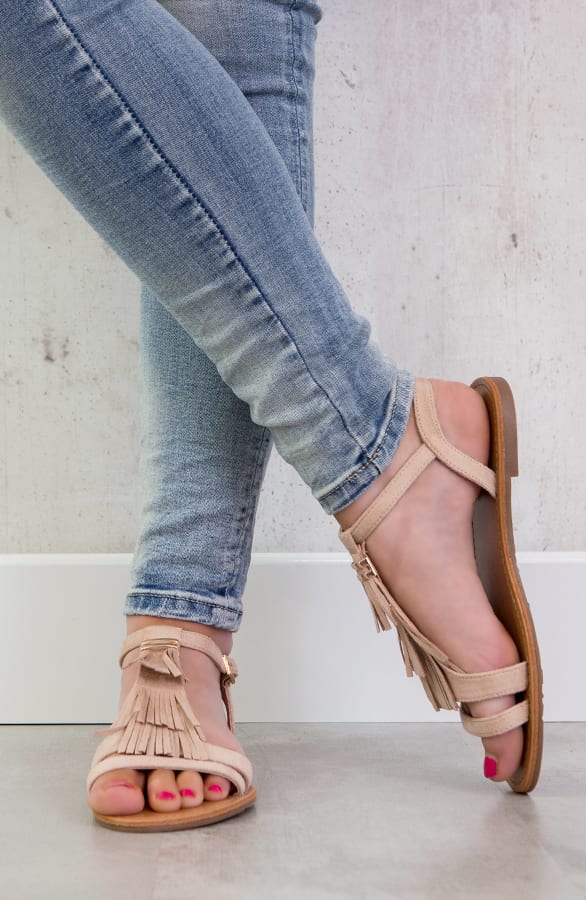 Suede Fringe Sandalen Beige – shoparchief, foto 2