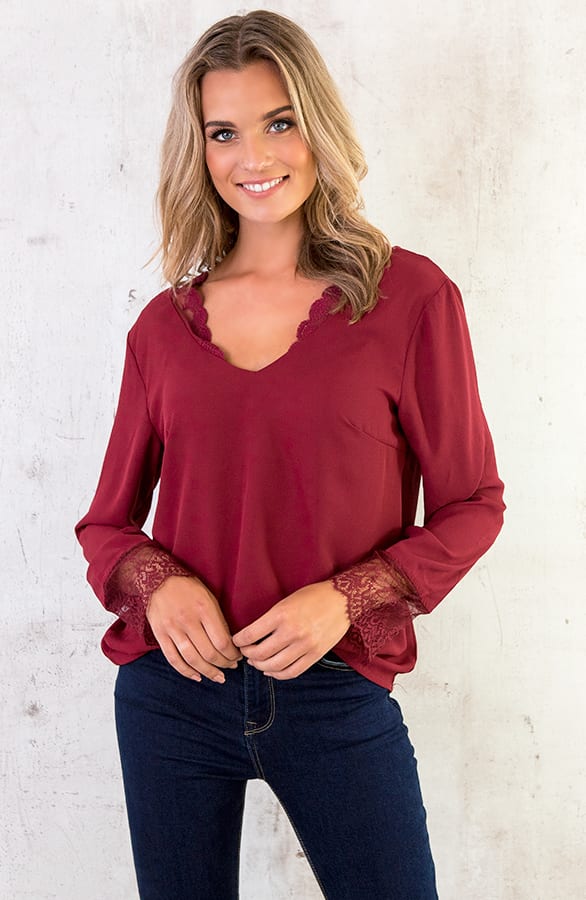 Romance Lace Blouse Bordeaux – shoparchief, foto 6