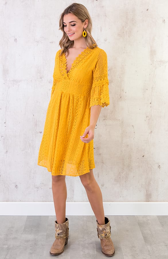 Jurk Met Kant Okergeel – shoparchief, foto 3