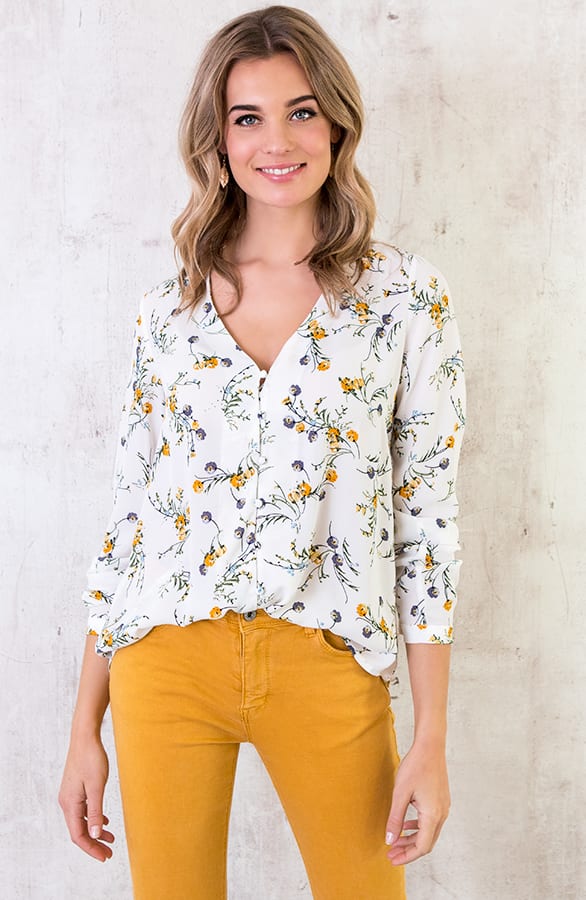 Blouse Bloemen Creme – shoparchief, foto 2