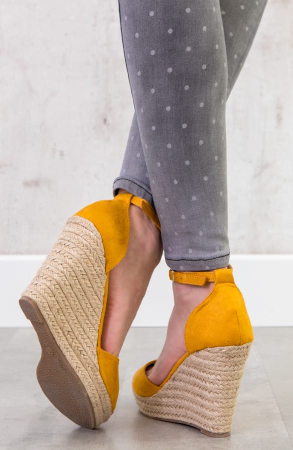Sleehakken Suede Okergeel – shoparchief, foto 4