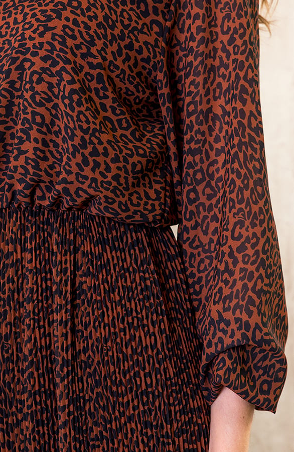 Panter Plissé Jurk Cognac – shoparchief, foto 5