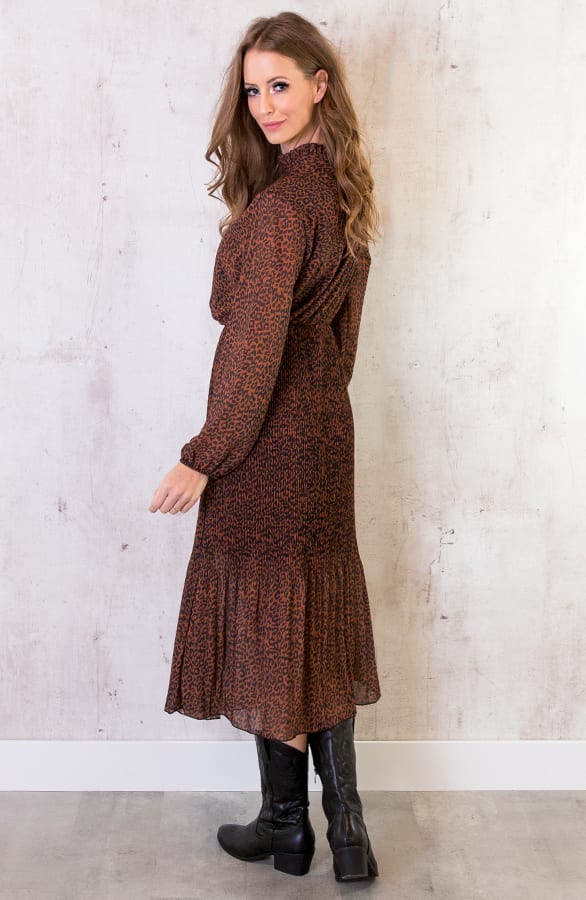 Panter Plissé Jurk Cognac – shoparchief, foto 4