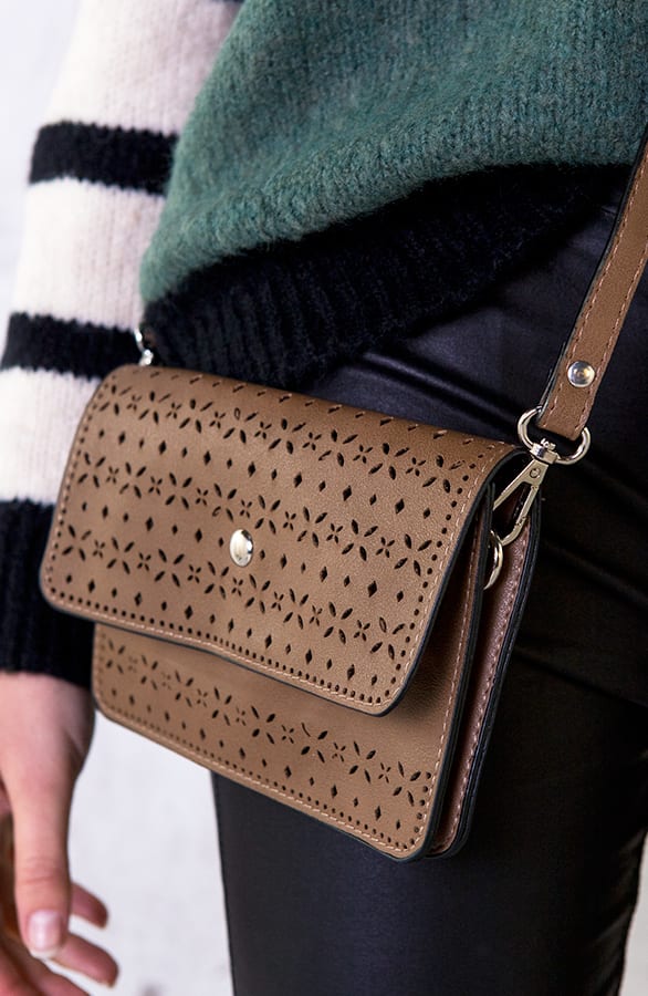 Clutch Cut Out Taupe – shoparchief, foto 2