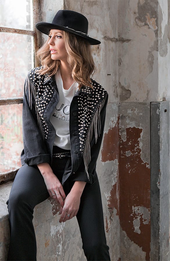 Studs Fringe Jacket Zwart – shoparchief, foto 2