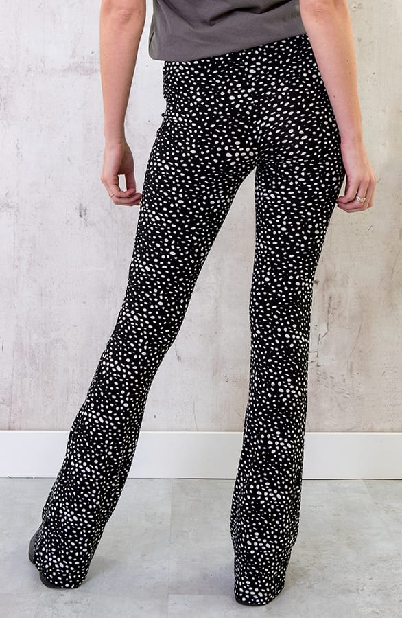 Broek Flared Cheetah Zwart – shoparchief, foto 3