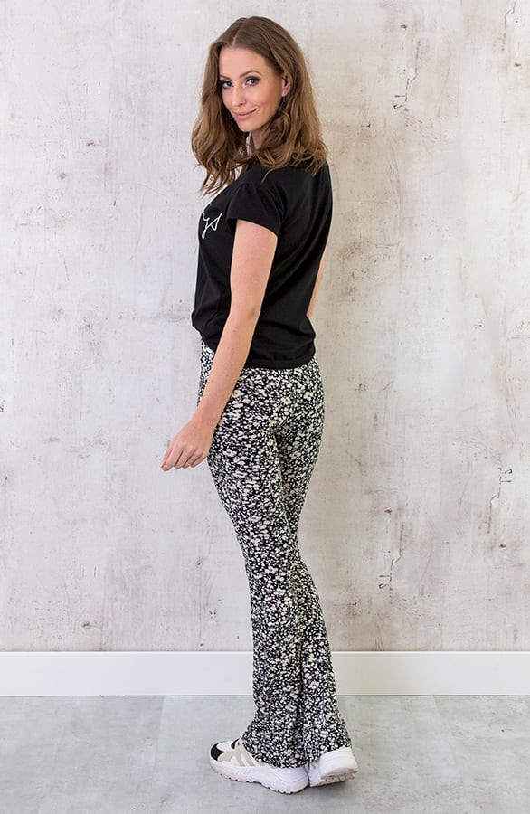 Flared Broek Bloemen Zwart Wit – shoparchief, foto 5