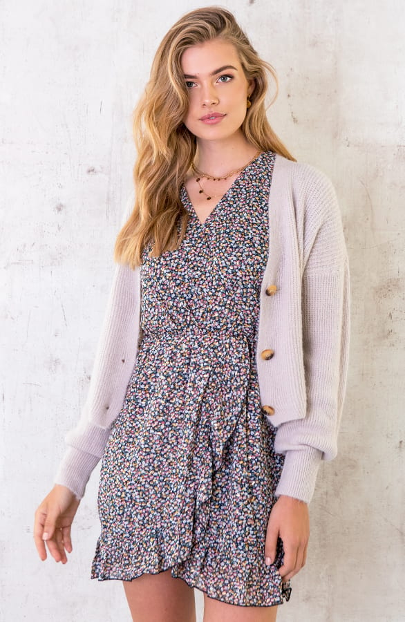 Gebreid Vest Met Knopen Beige – shoparchief, foto 1