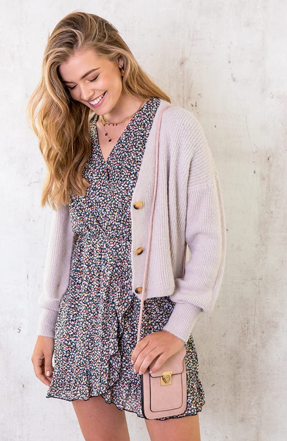 Gebreid Vest Met Knopen Beige – shoparchief, foto 6