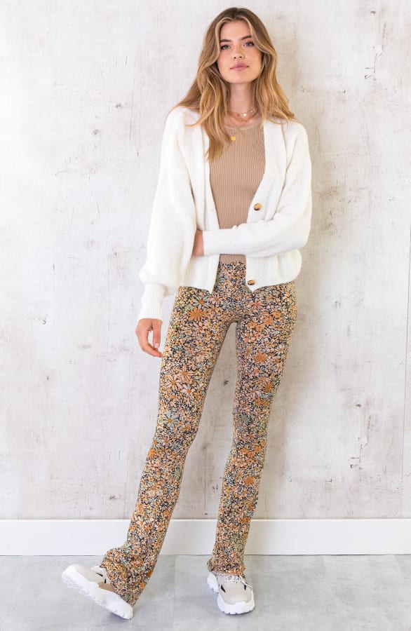 Gebreid Vest Met Knopen Offwhite – shoparchief, foto 1