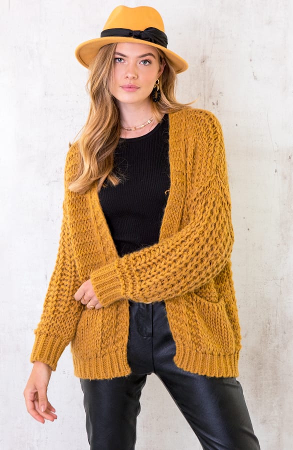Grof Gebreid Vest Okergeel – shoparchief, foto 1