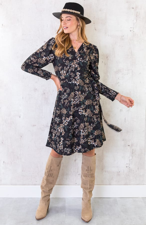 Wikkeljurk Met Bloemen Zwart – shoparchief, foto 3