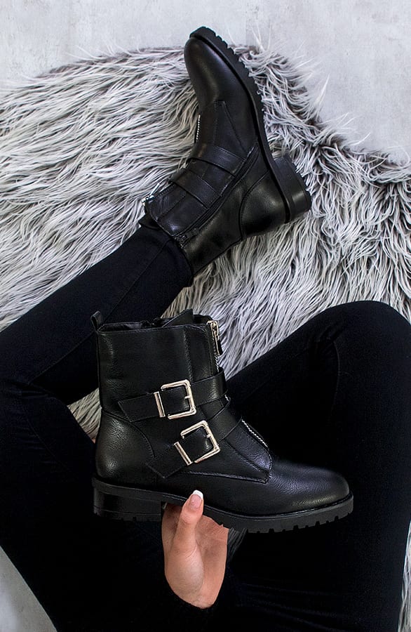 Stiefeletten mit Reißverschluss und Schnallen, Shoparchiv, Foto 1