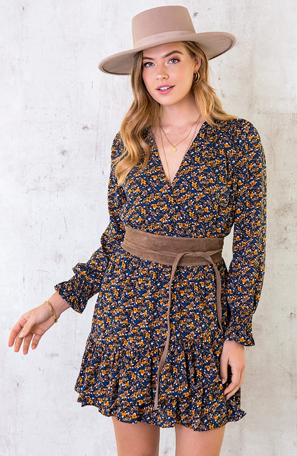 Laagjes Bloemen Jurk Blauw Oker – shoparchief, foto 3