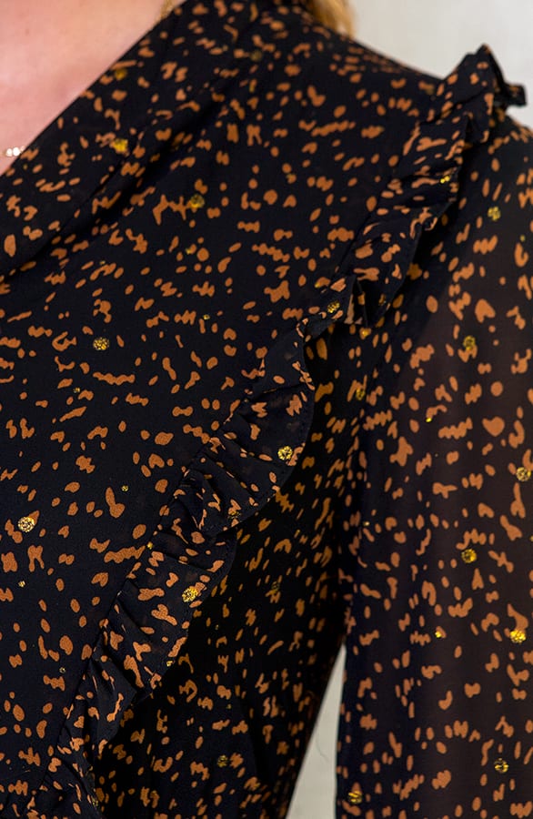 Wild Dots Ruffle Jurk Zwart Cognac – shoparchief, foto 5
