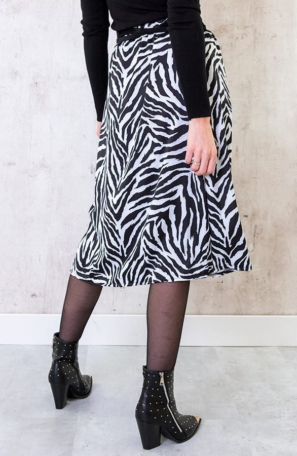 Zebra Satin Rok – shoparchief, foto 4