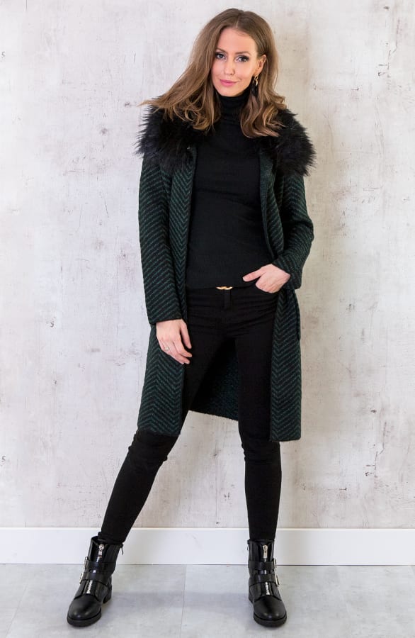Faux Fur Zigzag Vest Smaragd Zwart – shoparchief, foto 3