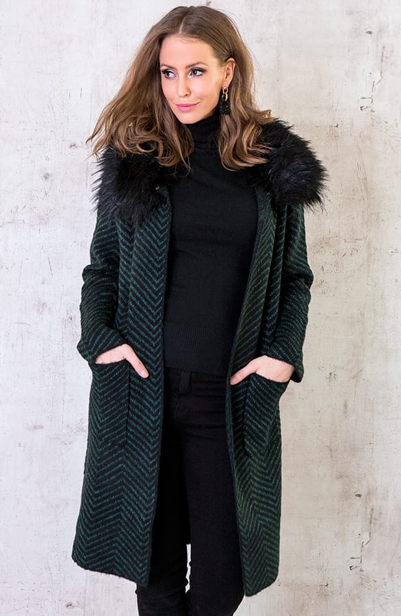 Faux Fur Zigzag Vest Smaragd Zwart – shoparchief, foto 1