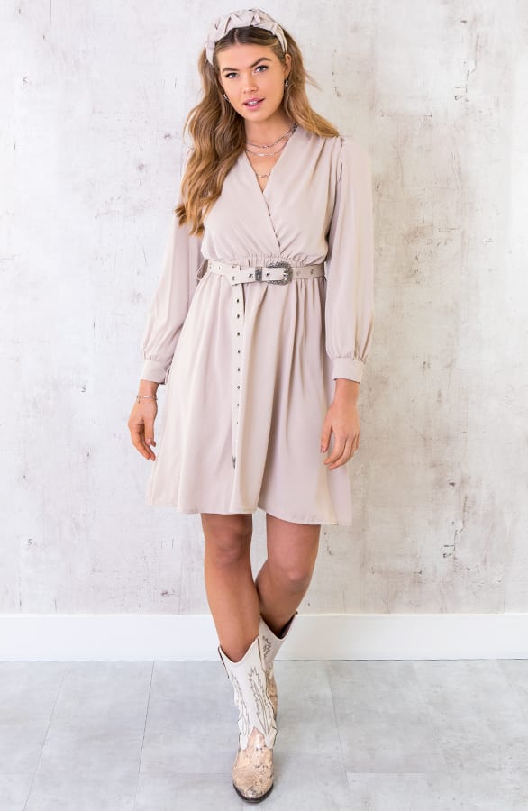 Jurk Met Ceintuur Beige – shoparchief, foto 2