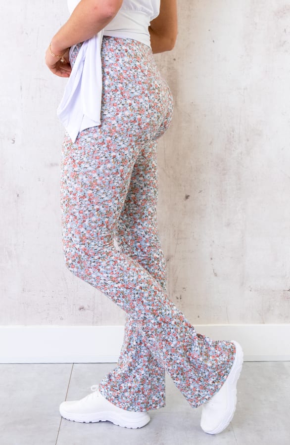 Flared Broek Bloemen Lichtblauw – shoparchief, foto 3