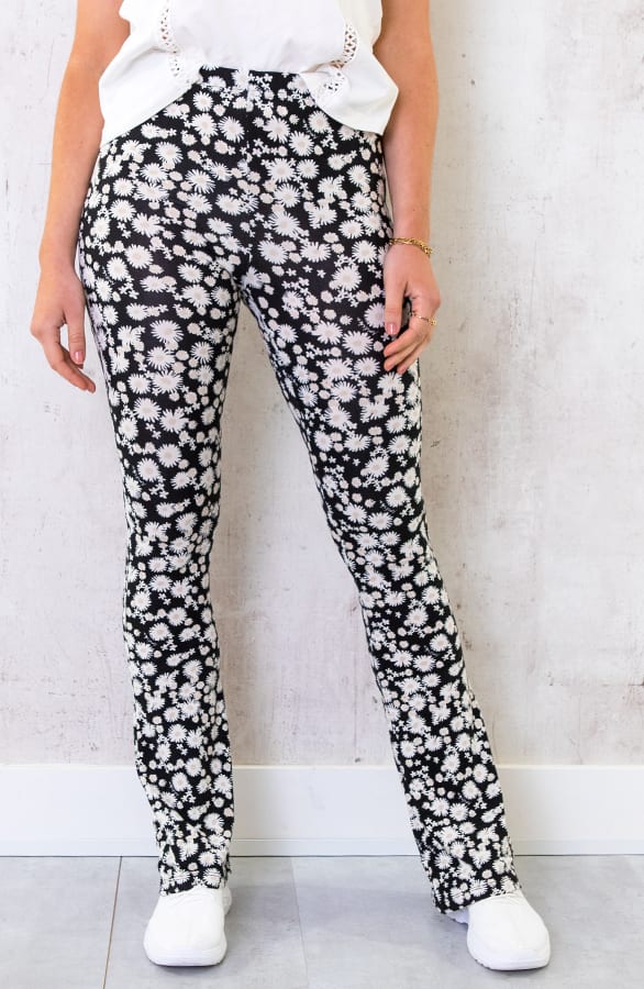 Flared Broek Madelief Zwart – shoparchief, foto 1