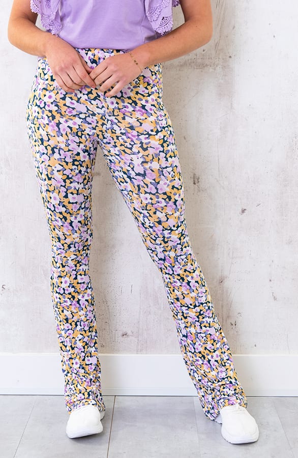 Flared Broek Print Lila – shoparchief, foto 1