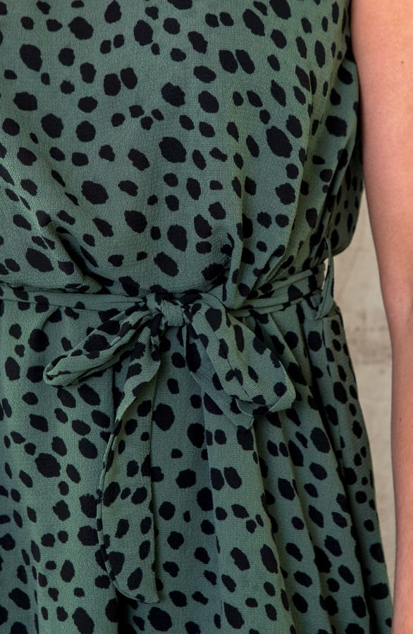 Halter Jurk Met Cheetahprint Army – shoparchief, foto 4