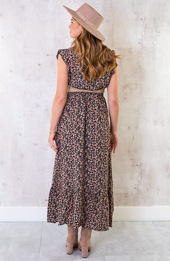 Ruffle Maxi Jurk Bloemen Zwart Dust – shoparchief, foto 4