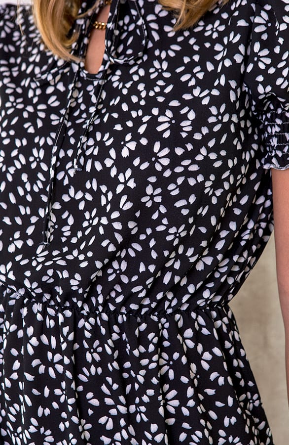 Laagjes Jurk Print Zwart Wit – shoparchief, foto 4