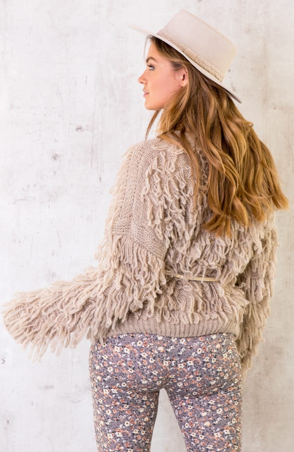 Oversized Knitted Fringe Vest Taupe – shoparchief, foto 6