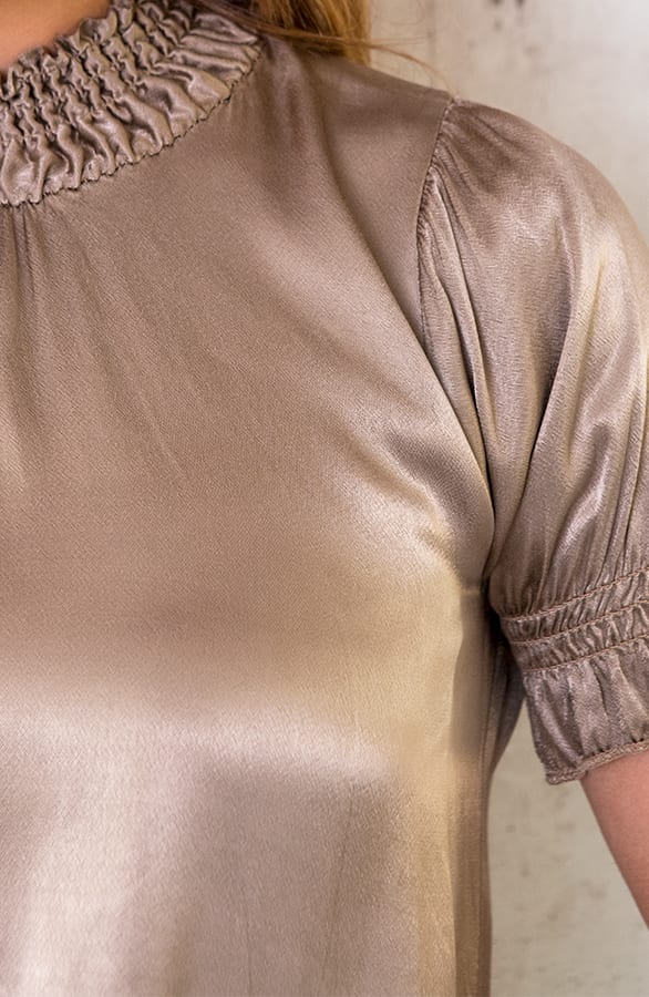 Satijnen Col Top Taupe – shoparchief, foto 4