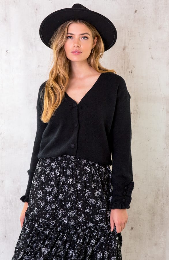 Knopen Ruffle Vest Zwart – shoparchief, foto 1
