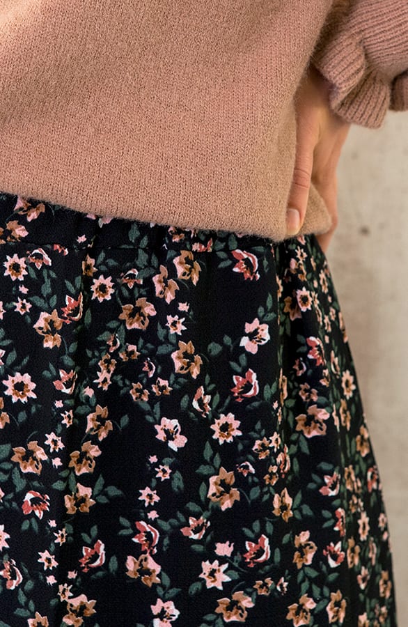 Midi Bloemenprint Rok Zwart – shoparchief, foto 10