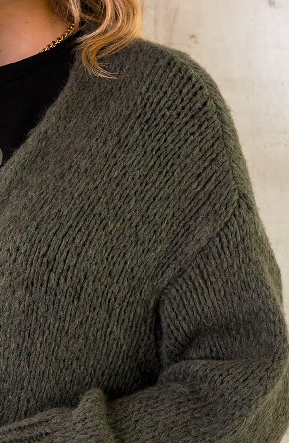 Oversized Knitted Midi Vest Army – shoparchief, foto 5
