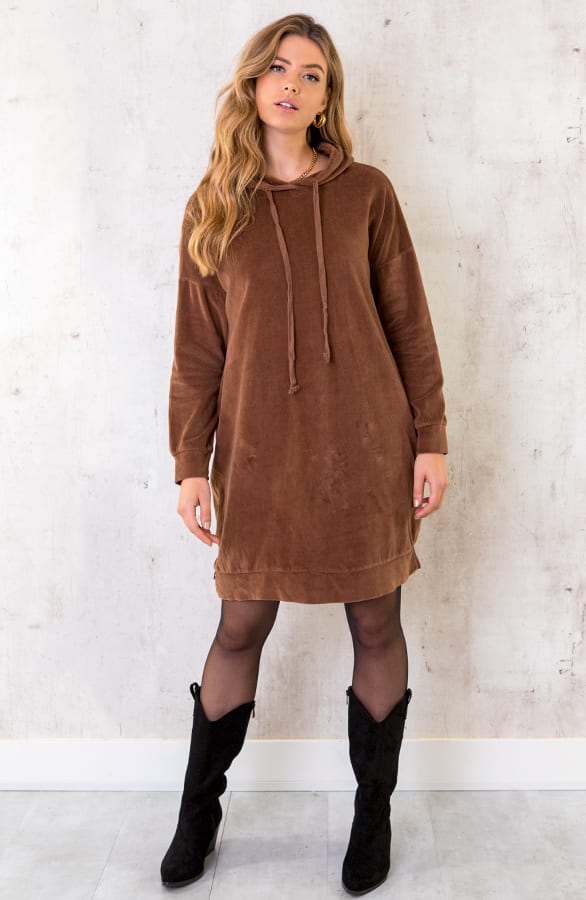 Velvet Jurk Met Capuchon Choco – shoparchief, foto 1